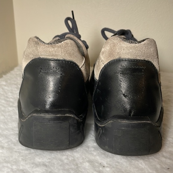 DR Martens Size 6 - Picture 7 of 12